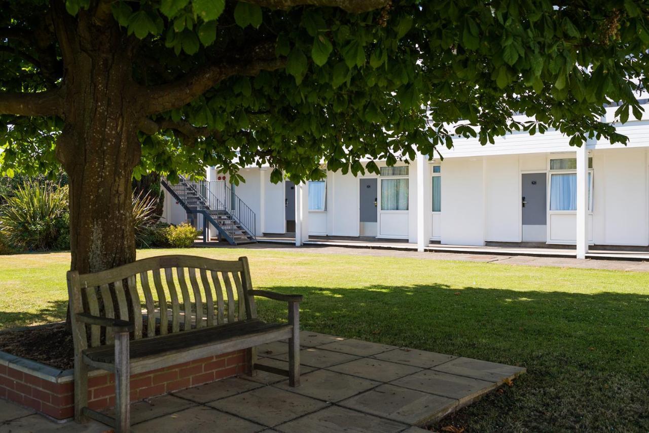 The Barnstaple Hotel Exterior foto